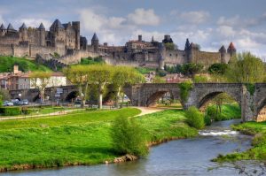 widok na miasto Carcassonne we Francji, prowincja Langwedocji